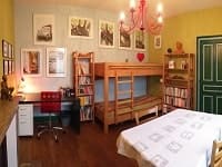 Jouy-sur-Morin: B&B at Anne-Catherine's 4