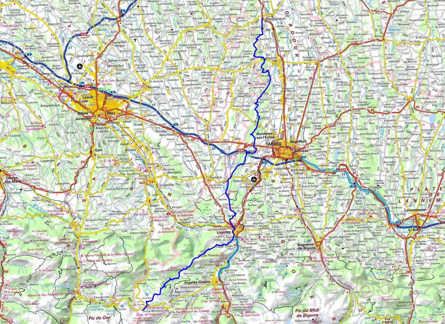 GR101 Hiking from Maubourguet to Saucede Pass (Hautes-Pyrenees) 1