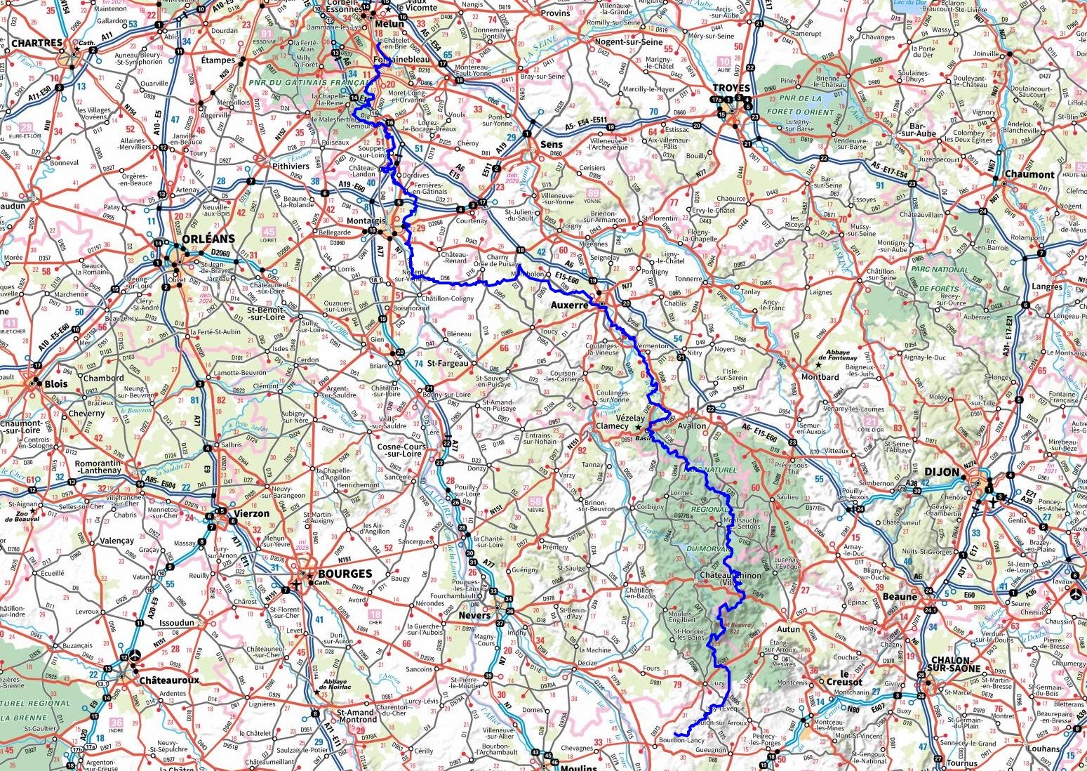 GR13 Hiking from Gatinais (Seine-et-Marne) to Morvan (Saone-et-Loire) 1