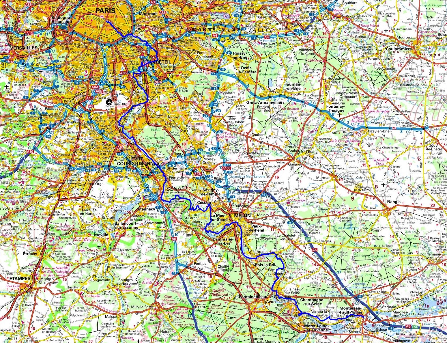 GR2 Walking from Montereau-Fault-Yonne (Seine-et-Marne) to Paris (Ile-de-France) 1