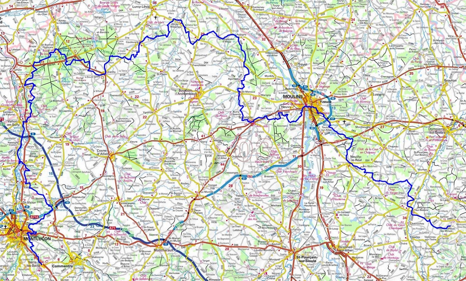 GR303 Hiking from Neris-les-Bains to Montcombroux-les-Mines (Allier) 1
