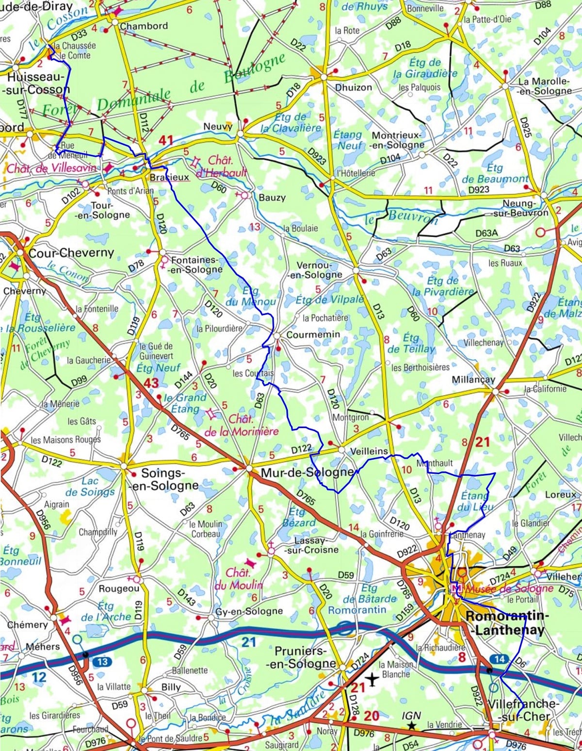 GR413 Hiking from Huisseau-sur-Cosson to Villefranche-sur-Cher (Loir-et-Cher) 1