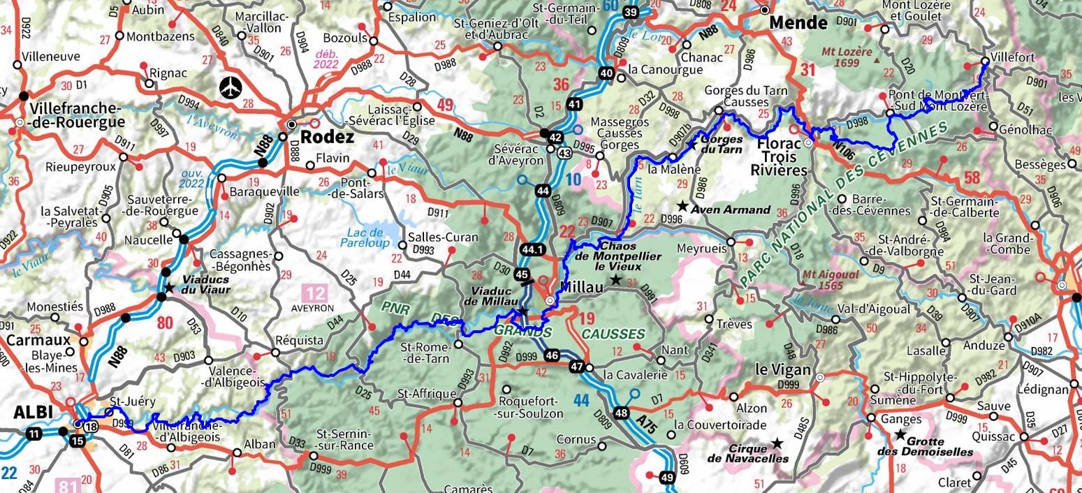 GR®736 Hiking along Tarn Valley and Gorges (Lozere, Aveyron, Tarn) (Lozère, Aveyron, Tarn) 1