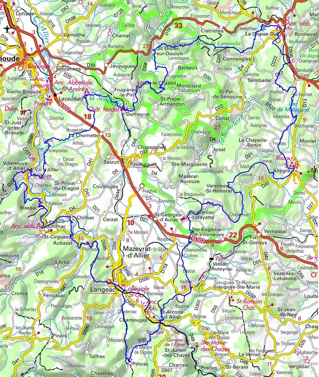 Hiking on the Tour of Robe de Bure and Cotte de Mailles (Haute-Loire) 1