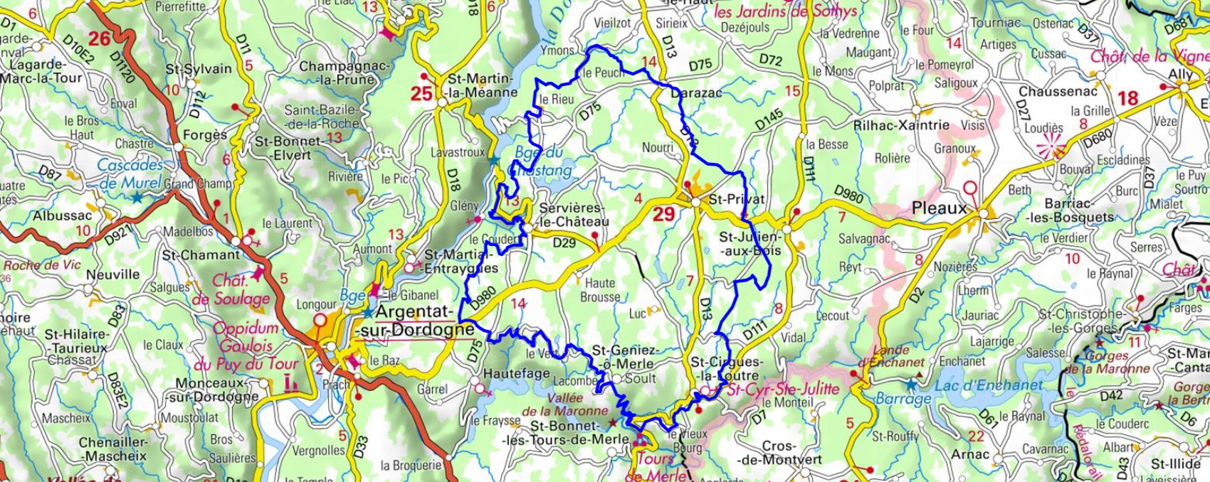 Hiking on the GR de Pays Tour of Xaintrie Blanche (Correze) 1