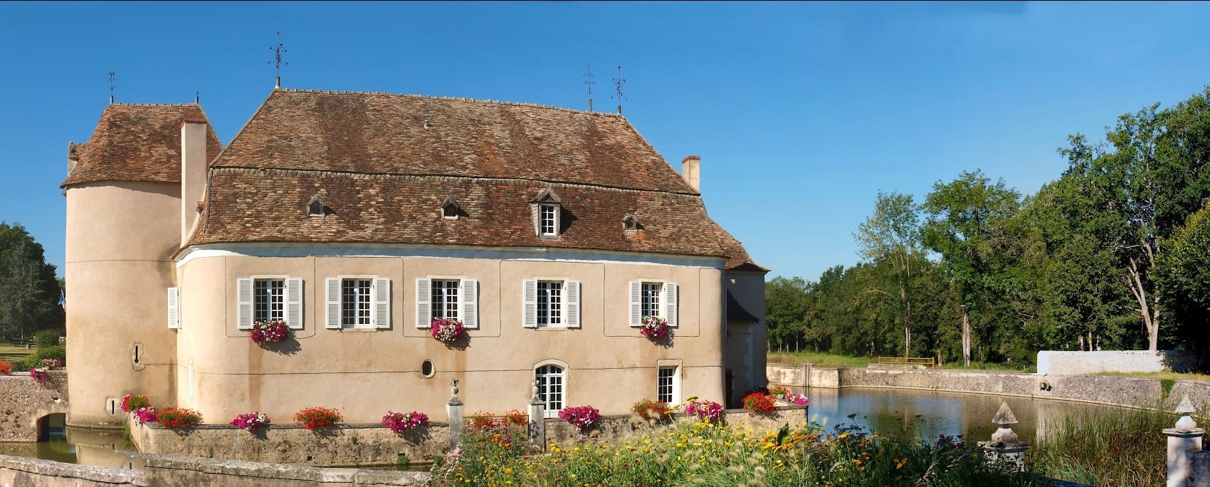 GR®100 From Revest-les-Eaux to Trigance (Var)