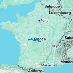 GR100 Hiking The Hundred Years' War Paths 10