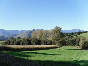 GR101 Hiking from Maubourguet to Saucede Pass (Hautes-Pyrenees) 5