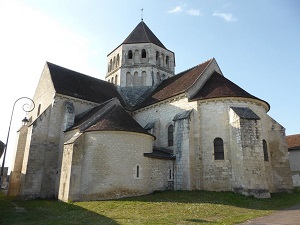 Randonnée sur le GR®113 de Provins (Seine-et-Marne) à Auxerre (Yonne) 7