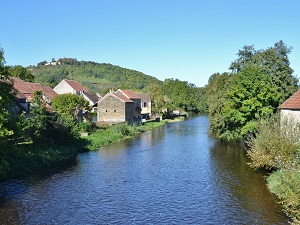 GR13 Walking from Saint-Maurice-sur-Aveyron (Loiret) to Saint-Pere (Yonne) 7