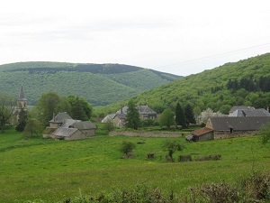 GR13 Hiking from Saint-Pere (Yonne) to Glux-en-Glenne (Nievre) 6