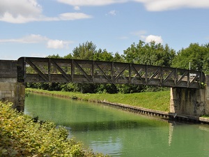 GR14 Randonnée de Reuil à Vitry-en-Perthois (Marne) 5