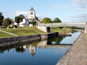 GR32 Walking from St-Fargeau-Ponthierry (Seine-et-Marne) to Checy (Loiret) 7