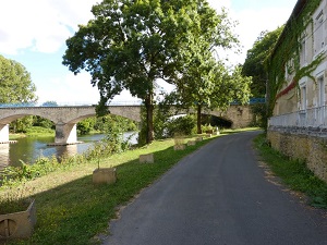 GR364 Randonnée de Plein-Bois à Lusignan (Vienne) 5