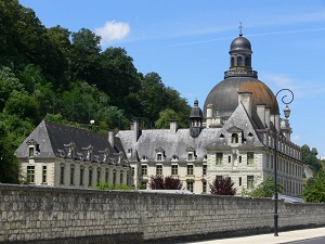 GR36 Hiking from Allonnes (Maine-et-Loire) to Gourge (Deux-Sevres) 3