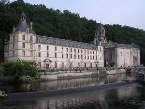 GR36 Randonnée de La Rochefoucauld (Charente) à Bussac (Dordogne) 7