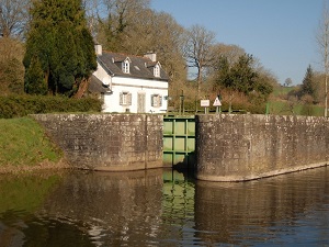 GR37 Randonnée de Glomel (Côtes-d'Armor) à Saint-Rivoal (Finistère) 4