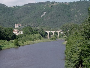 GR3F Randonnée de Lafarre (Haute-Loire) à Apinac (Loire) 6