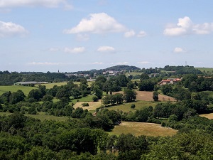 GR3 Randonnée de Chabreloche (Puy-de-Dôme) à St Aubin-sur-Loire (Saône-et-Loire) 4