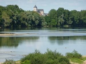 GR3 Hiking from Ousson-sur-Loire to La Chapelle St Mesmin (Loiret) 7
