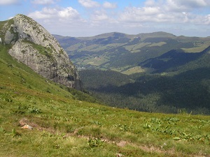 GR400 Hiking around Cantal Volcanoes 5