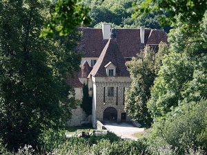 GR41 Hiking from Reugny (Allier) to Solignat (Puy-de-Dome) 5