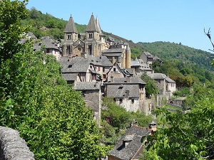 GR465 Hiking from Murat (Cantal) to Conques (Aveyron) 7