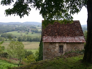 GR480 Hiking from Turenne to Cere Gorges (Correze) 5