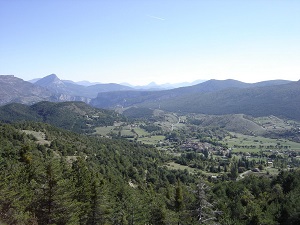 GR4 Hiking from Simiane-la-Rotonde to Rougon (Alpes-de-Haute-Provence) 5