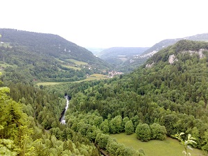 GR509 Hiking from Mandeure to Villers-le-Lac (Doubs) 5
