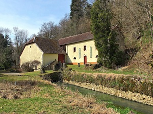 GR59 Hiking from Ballon d'Alsace (Vosges) to Culoz (Ain) 4