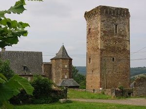 GR620 Hiking from St Come d'Olt to Inieres (Aveyron) 6