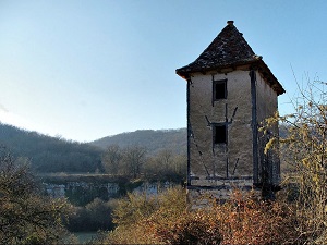 GR®64 Du pont sur l'Ouysse (Lot) aux Eyzies-de-Tayac-Sireuil (Dordogne) 4