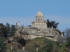 GR653D Hiking from St Geniez to Cereste (Alpes de Haute-Provence) 5