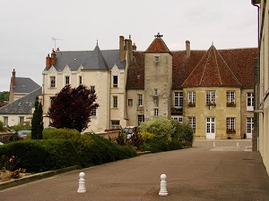 GR654 Walking from Irancy (Yonne) to La Charite-sur-Loire (Nievre) 7