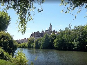 GR654 Walking from Perigueux (Dordogne) to La Reole (Gironde) 3