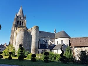 GR®655 EAST From Villebon-sur-Yvette (Essonne) to Vouvray (Indre-et-Loire) 6