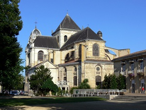 GR655 Randonnée de Lesperon (Landes) à la Stèle de Gibraltar (Pyrénées-Atlantiques)