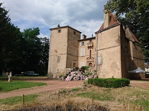 GR®765 Hiking from Cluny (Saone-et-Loire) to Bully (Loire) 6