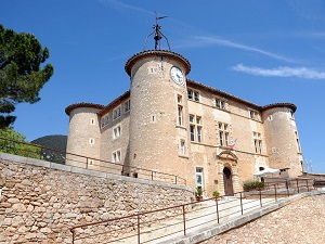 GR®97 Around Luberon (Vaucluse, Alpes-de-Haute-Provence) 3
