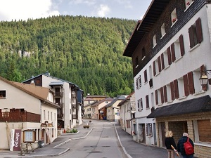 GR9 Hiking from St Amour (Jura) to Mijoux (Ain) 7