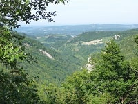 Hiking around the Ain Valley in Pays de Cerdon (Ain) 8
