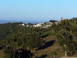 Randonnee autour de la vallee de l'Ain au Pays de C4erdon (Ain)