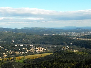 Hiking around the Valley of Galeizon (Gard-Lozere) 3