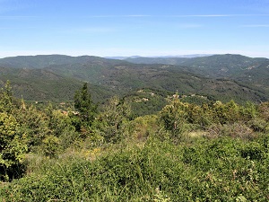 Hiking around the Valley of Galeizon (Gard-Lozere) 4