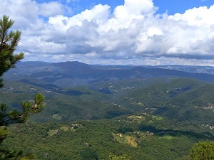 Hiking around the Valley of Galeizon (Gard-Lozere) 7