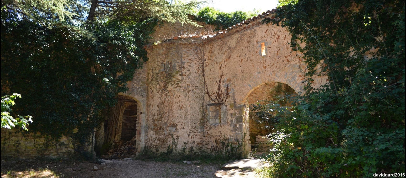 Around Galeizon Valley (Gard-Lozere)