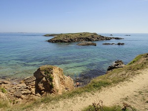 Randonnee autour de la vallee de l'Ain au Pays de C4erdon (Ain)