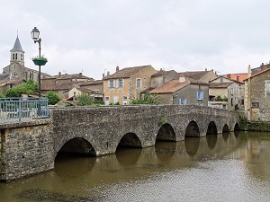 Randonnée sur le GR de Pays des Marches de Gâtine (Deux-Sèvres, Vienne) 7