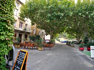 Randonnée autour des Dentelles de Montmirail (Vaucluse)